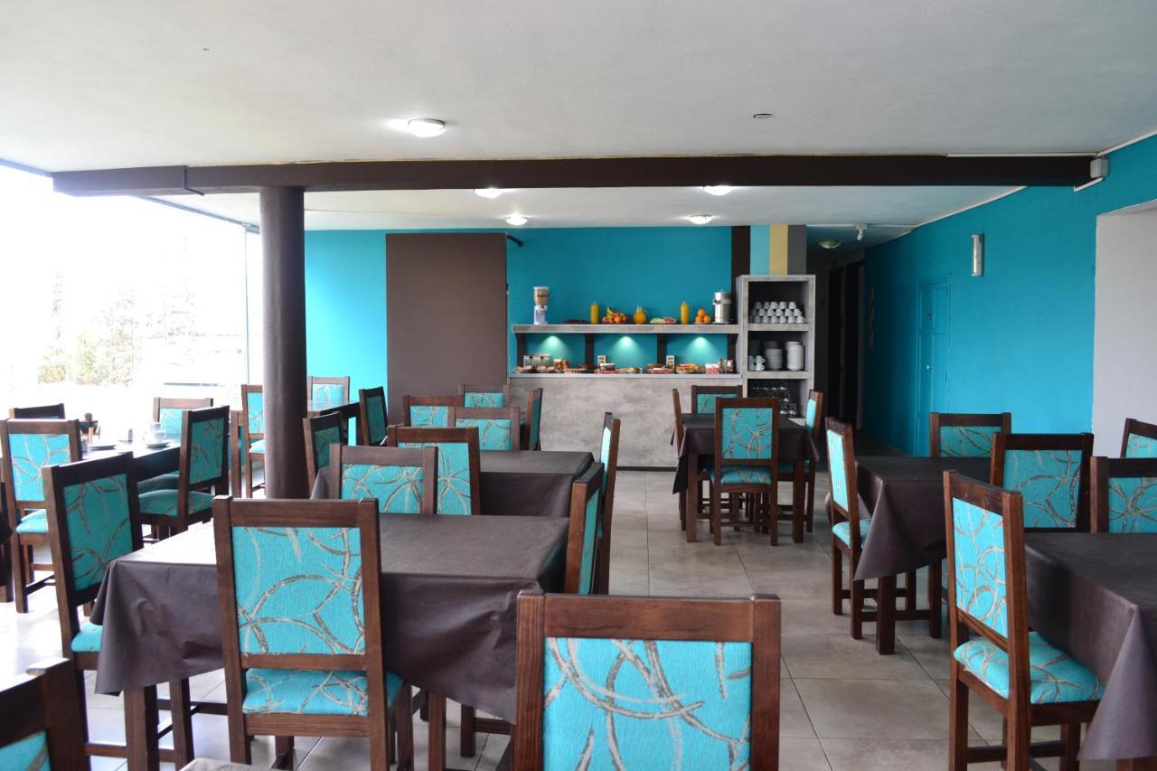 Hotel Montana By Cph Villa Carlos Paz Exterior photo